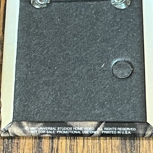 Vintage 1997 Liar Liar Jim Carrey Promotional Move Pin-Back Button - Picture 7 of 16